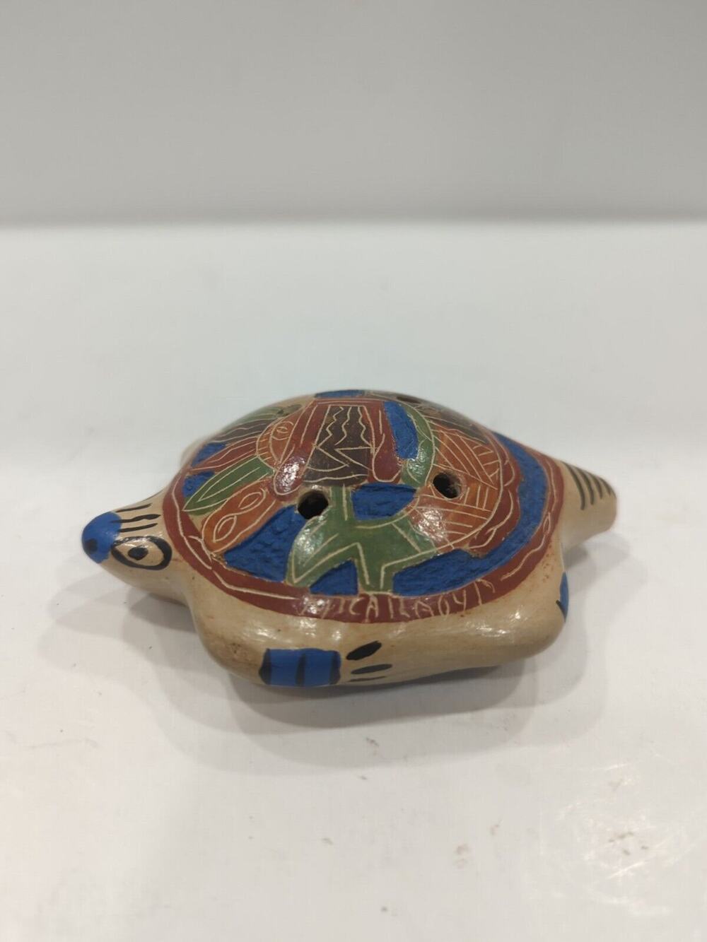 VINTAGE AZTEC STYLE OCARINA ART POTTERY TURTLE FLUTE